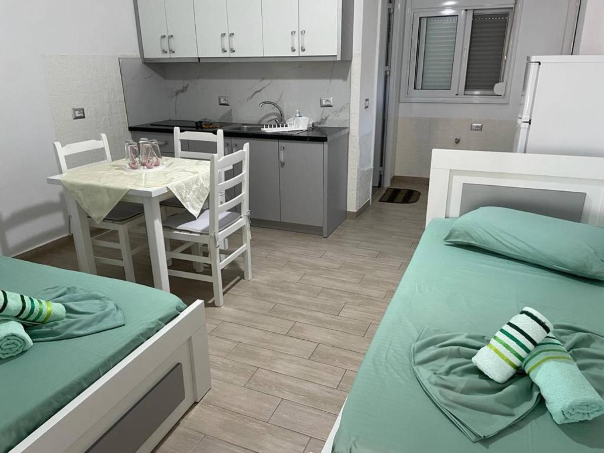 Wave N' Sea Apartments Himarë Exteriér fotografie