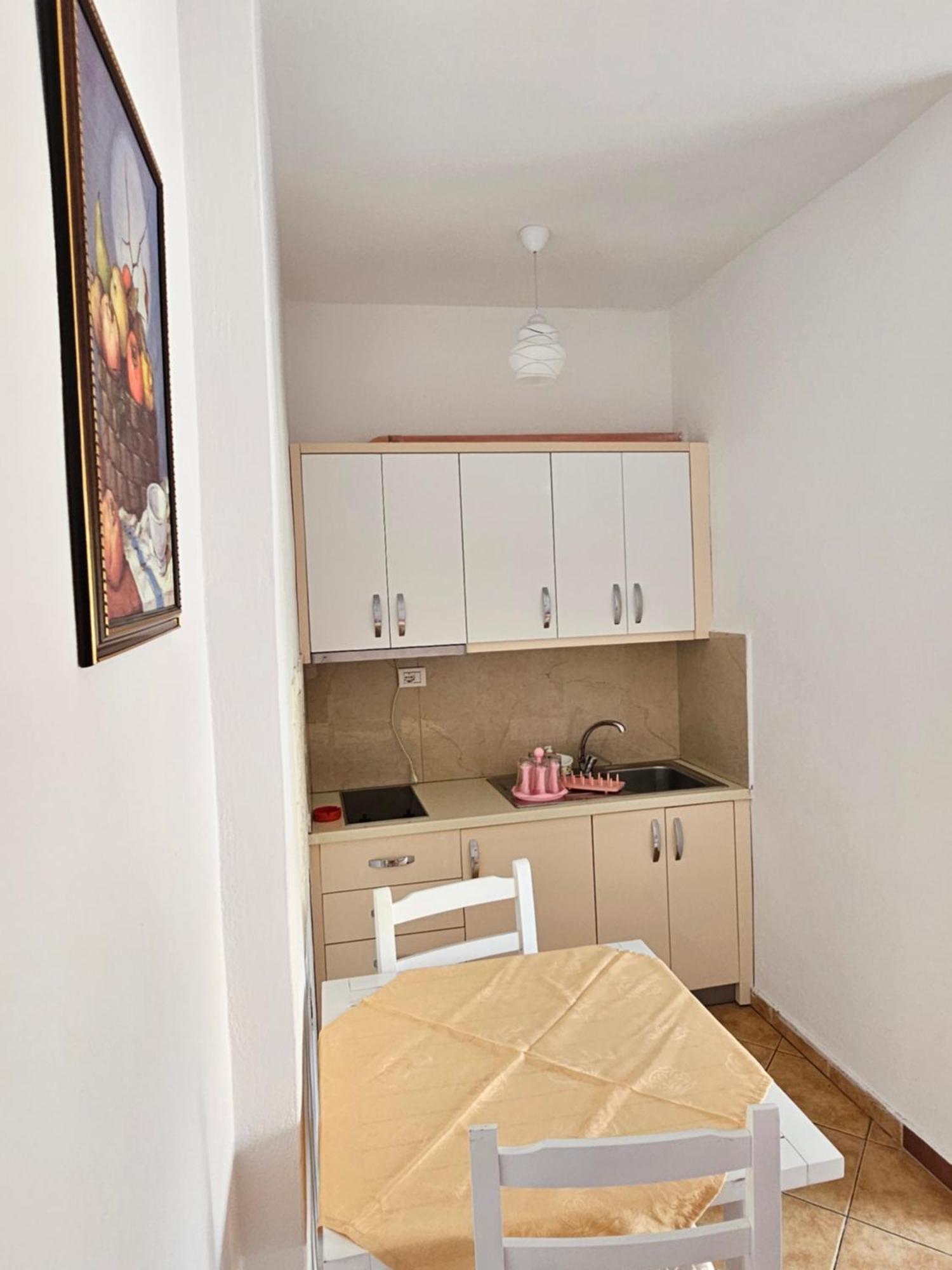 Wave N' Sea Apartments Himarë Pokoj fotografie